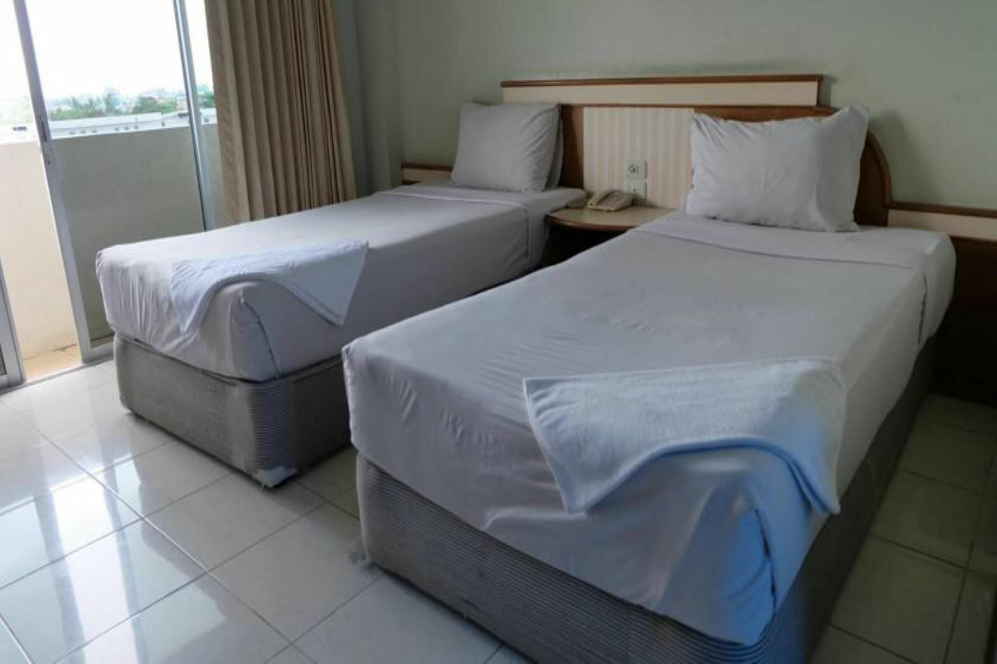 Wangburapa Grand Hat Yai Exterior foto